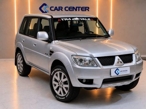 MITSUBISHI PAJERO TR4 2.0 4X4 16V 140CV FLEX 4P AUTOMÁTICO